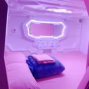 Mermaid Space Capsule Palerme